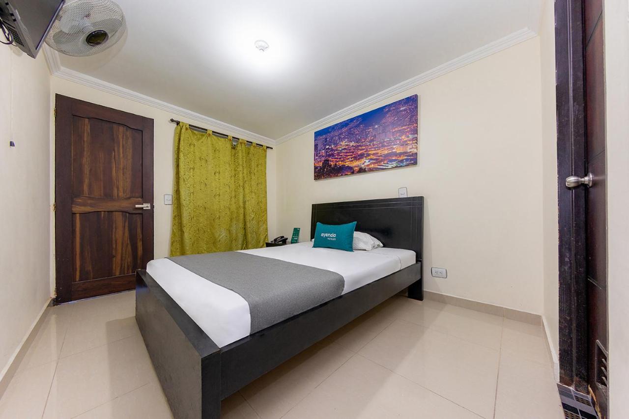 Hotel Verony San Joaquin เมเดยิน ภายนอก รูปภาพ