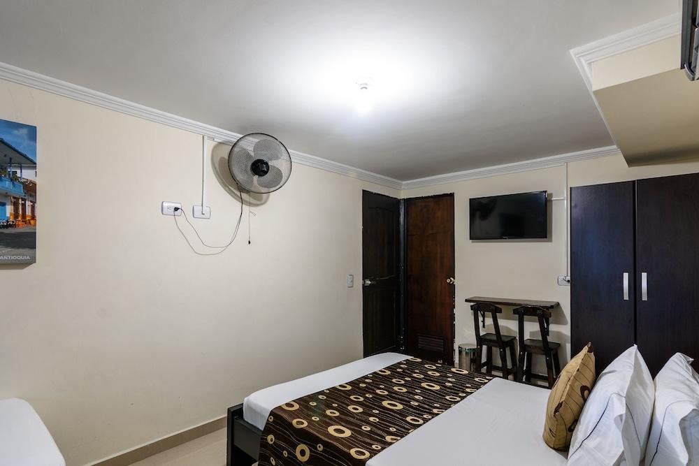 Hotel Verony San Joaquin เมเดยิน ภายนอก รูปภาพ